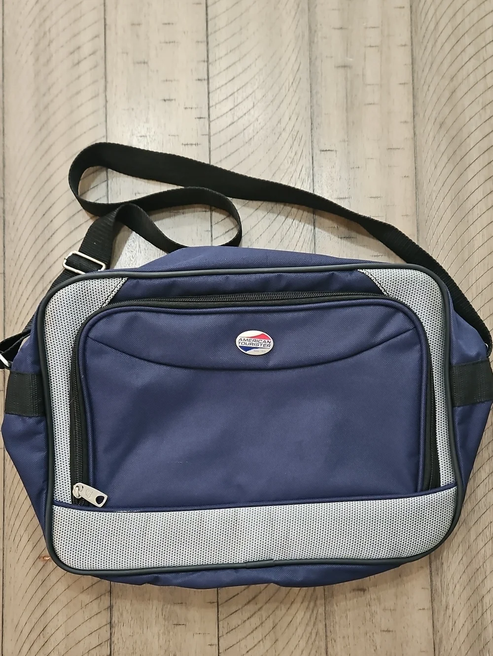 American Tourister Blue and Gray Men's Shoulder Messenger Bag